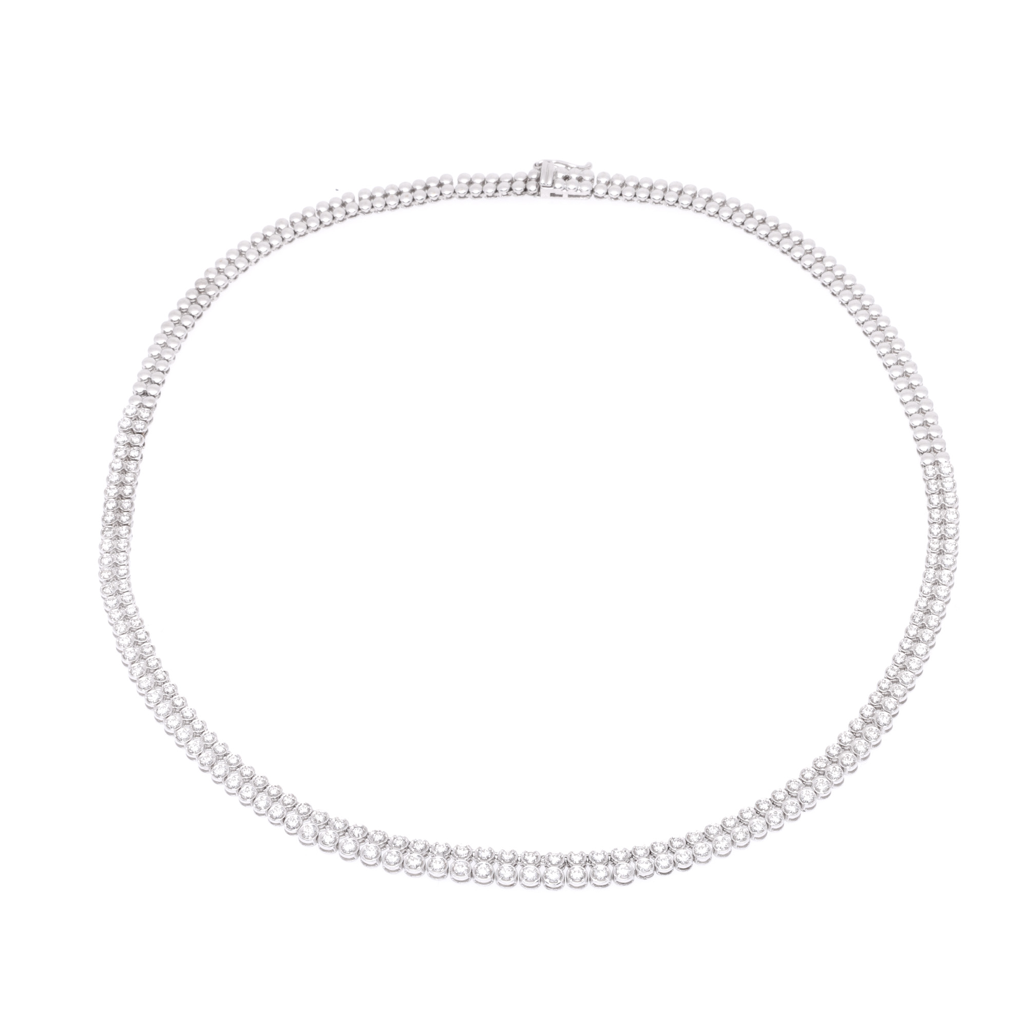 Colier tennis din aur alb, decorat cu diamante