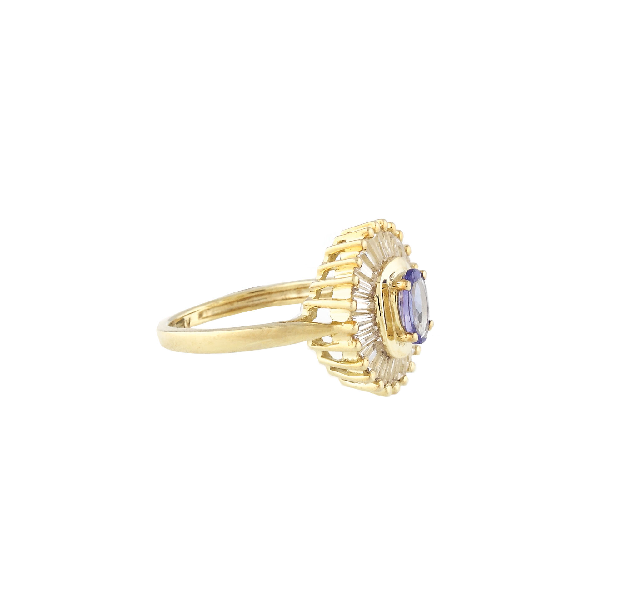 Set consisting of a pair of gilded silver earrings and ring, decorated with tanzanites and white topazes