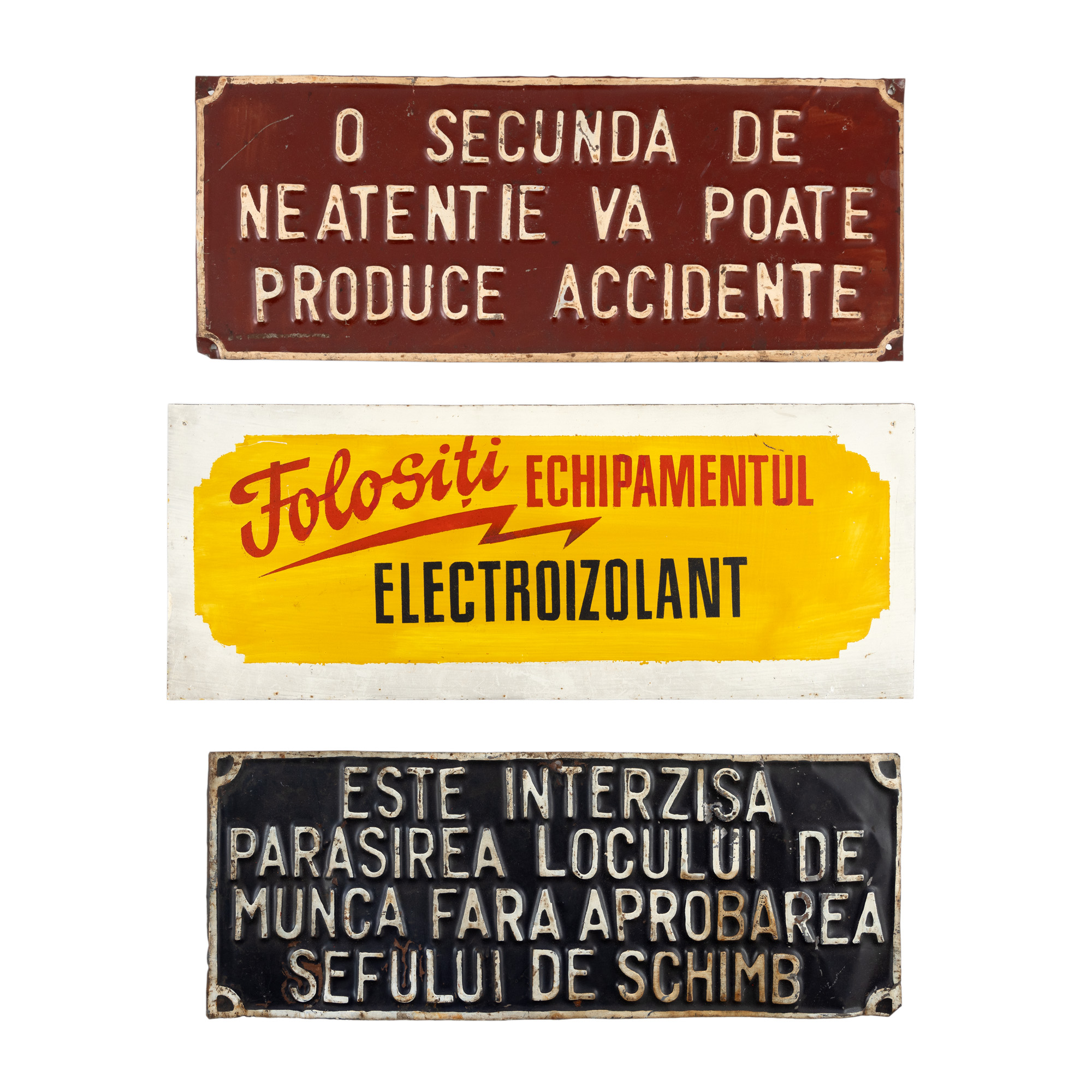 Lot 3 plăcuțe, tematica protecția muncii, cca. 1975