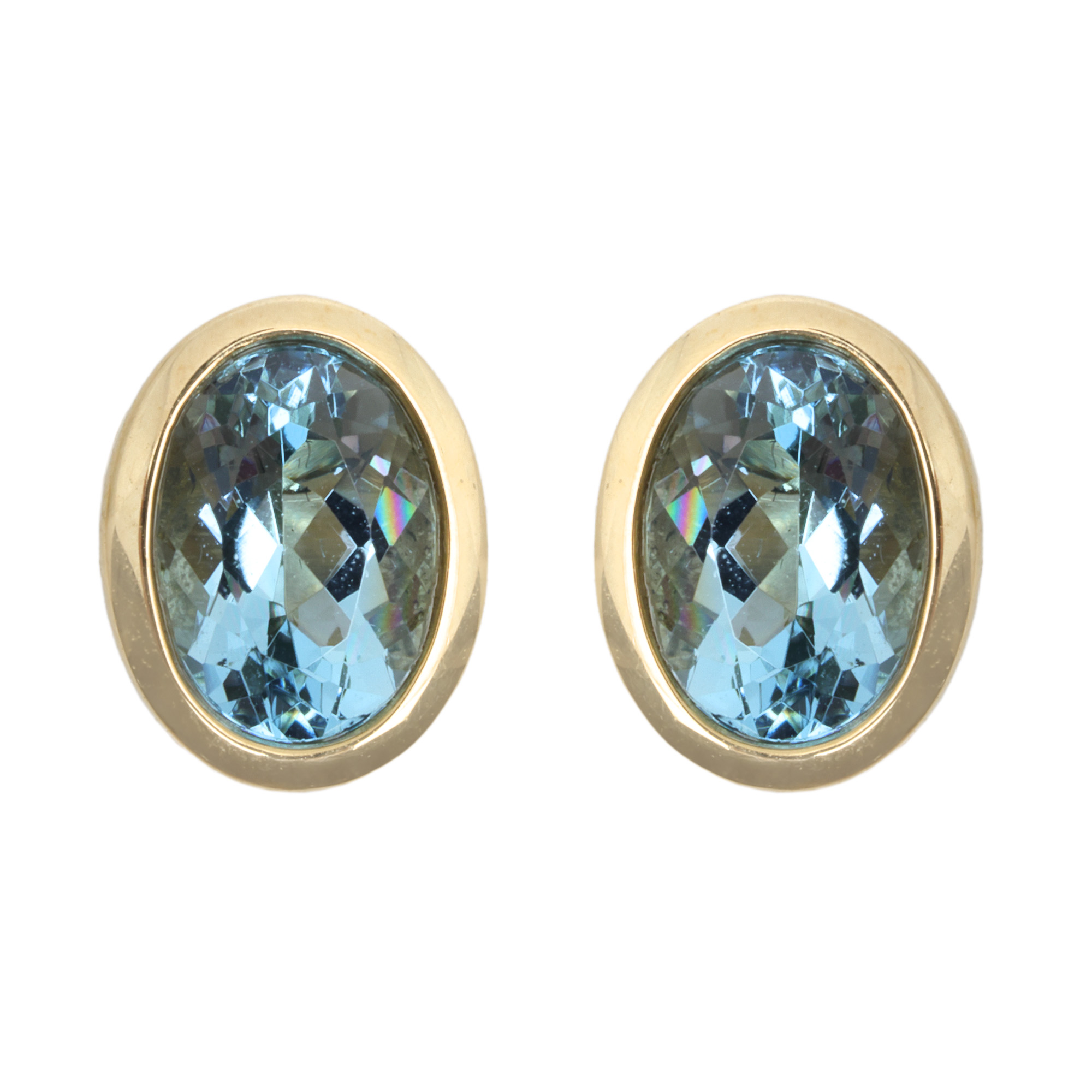 Pair of gold earrings, decorated with aquamarines