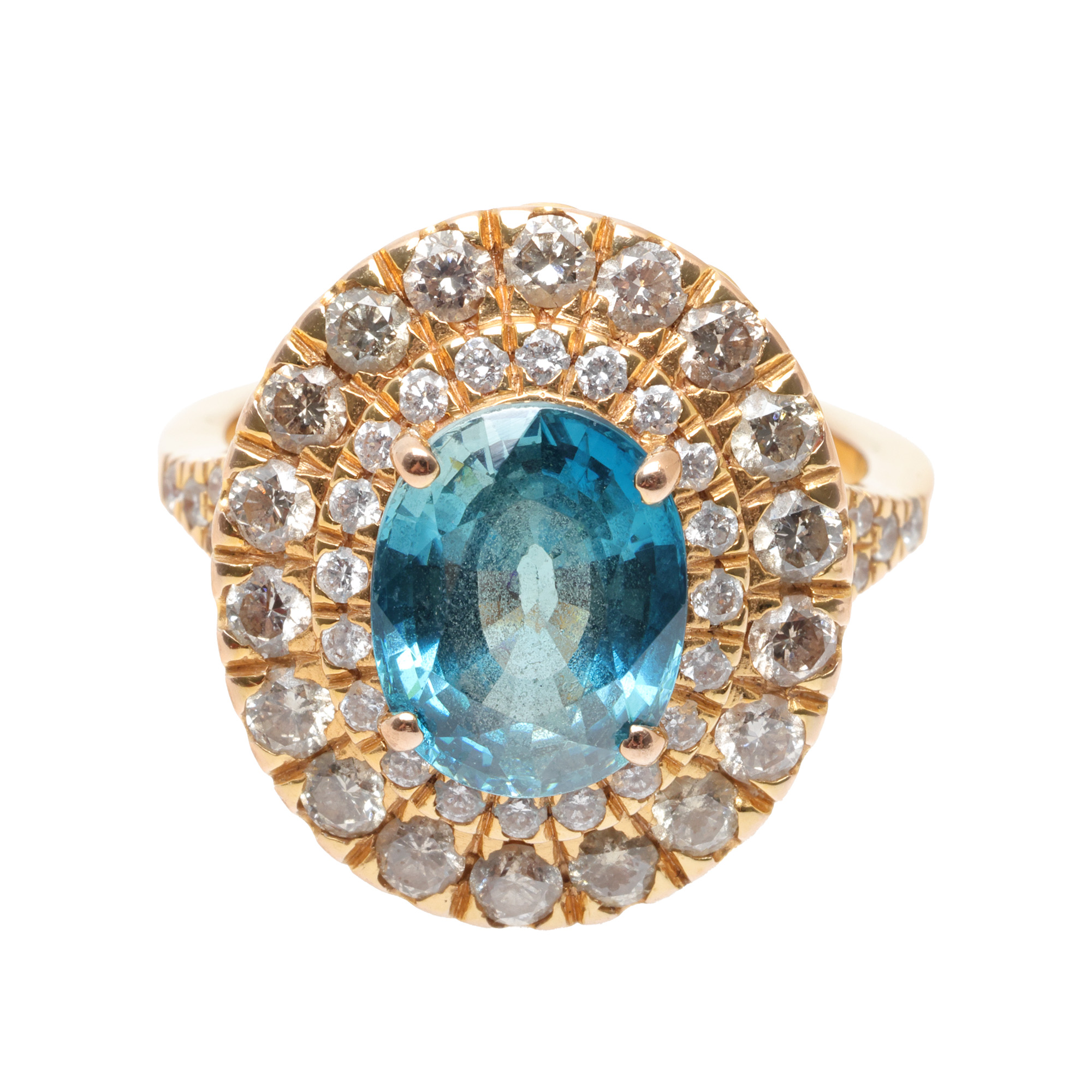 Inel din aur, decorat central cu zircon natural, anturat de diamante