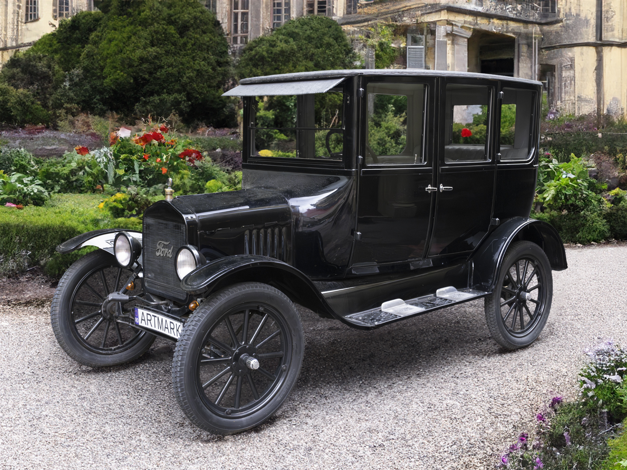 Mult aur, smaralde de Columbia și automobilul istoric Ford „care a pus America în mișcare”, în licitație la Artmark!