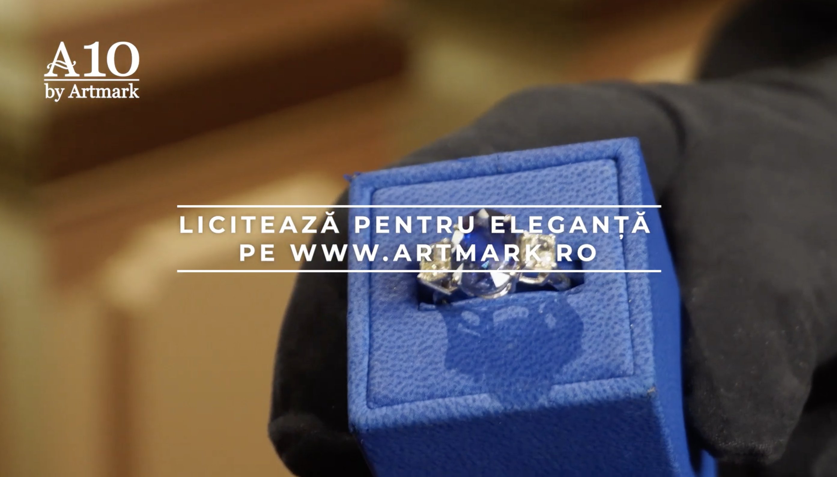 Christmas Auction - Jewelry and Decorative Art in Gold and Silver