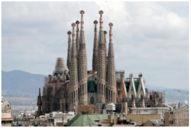 File:Sagrada Familia 01.jpg