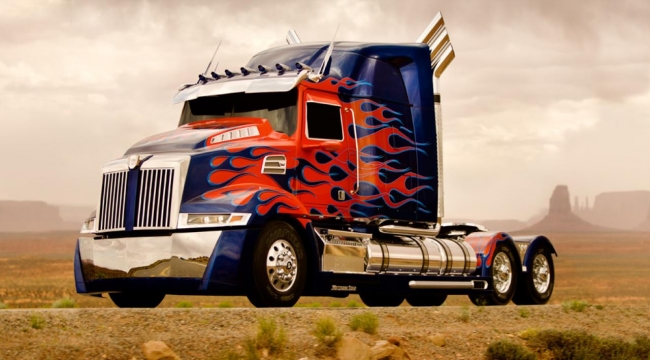 Así será el nuevo Optimus Prime en Transformers 4