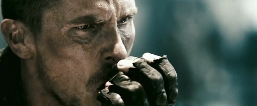 Christian Bale pone a parir el rodaje de <font color=