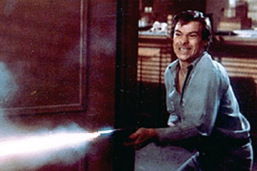 Pelicula Asalto A La Comisaria Del Distrito 13 1976 Abandomoviez Net