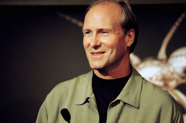 William Hurt, nuevo fichaje para El Huesped