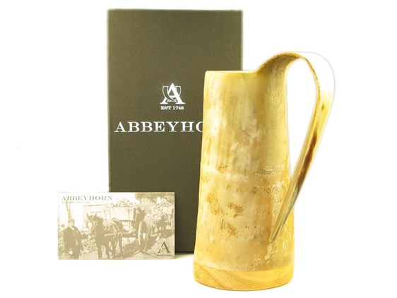 Cow Horn Viking Mug - Polished - 1 Pint Cow Horn Viking Mug - Polished - 1 Pint