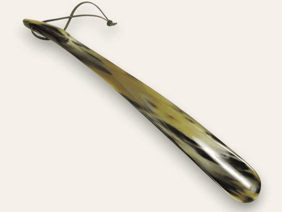 20" Extra Long Tip End Shoehorn 20" Extra Long Tip End Shoehorn