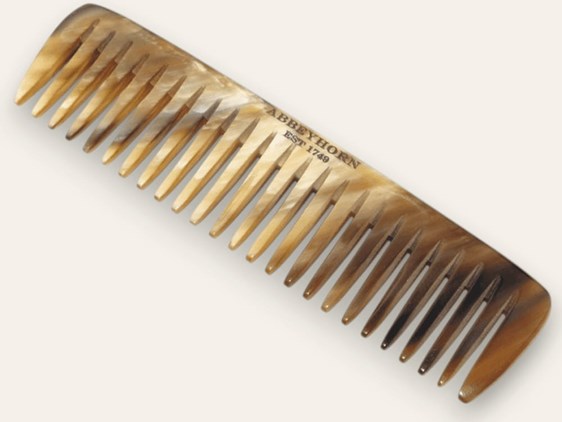 3 1/2" Pocket Comb | Horn comb for on the go 3 1/2" Pocket Comb | Horn comb for on the go