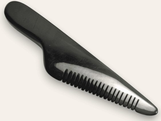 4" Moustache Comb - Half Tree Shaped - R24 4" Moustache Comb - Half Tree Shaped - R24