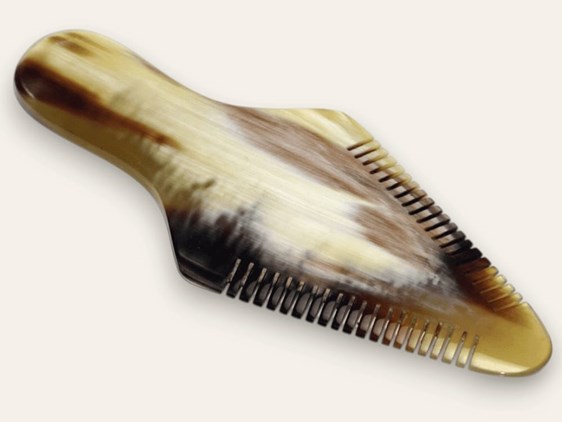 4" Moustache Comb - Tree Shaped