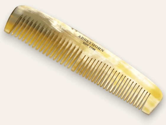 5 3/4" Cow Horn Comb - C10