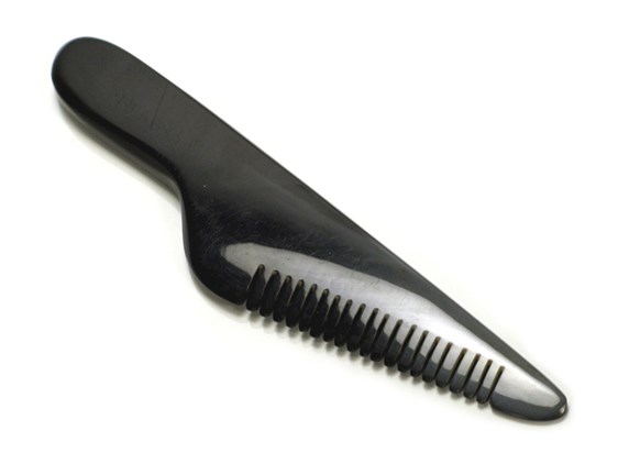 4" Moustache Comb - Half Tree Shaped - R24 4" Moustache Comb - Half Tree Shaped - R24