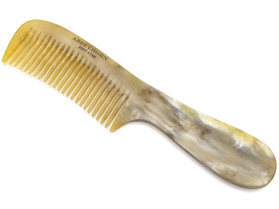 7 1/2" Comb With Handle - C22 7 1/2" Comb With Handle - C22