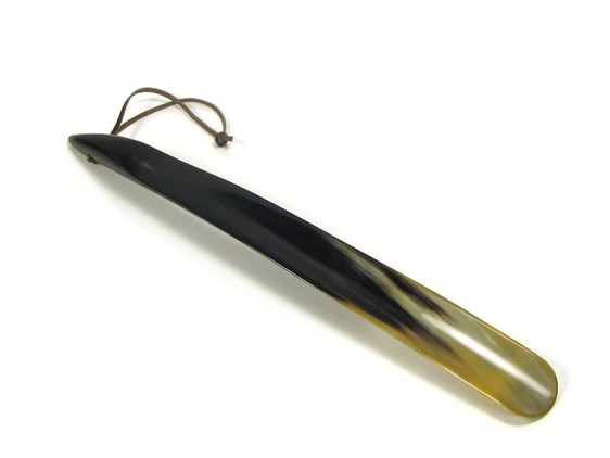 16" Tip End Shoehorn