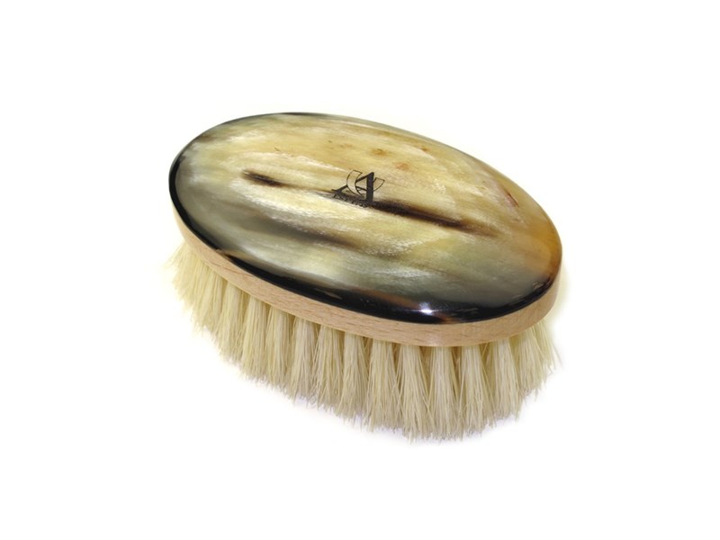 Horn & Pig Bristle Face Brush Horn & Pig Bristle Face Brush