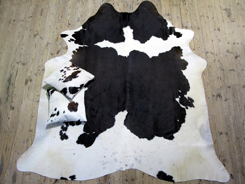 Cow Hide - Black & White Cow Hide - Black & White