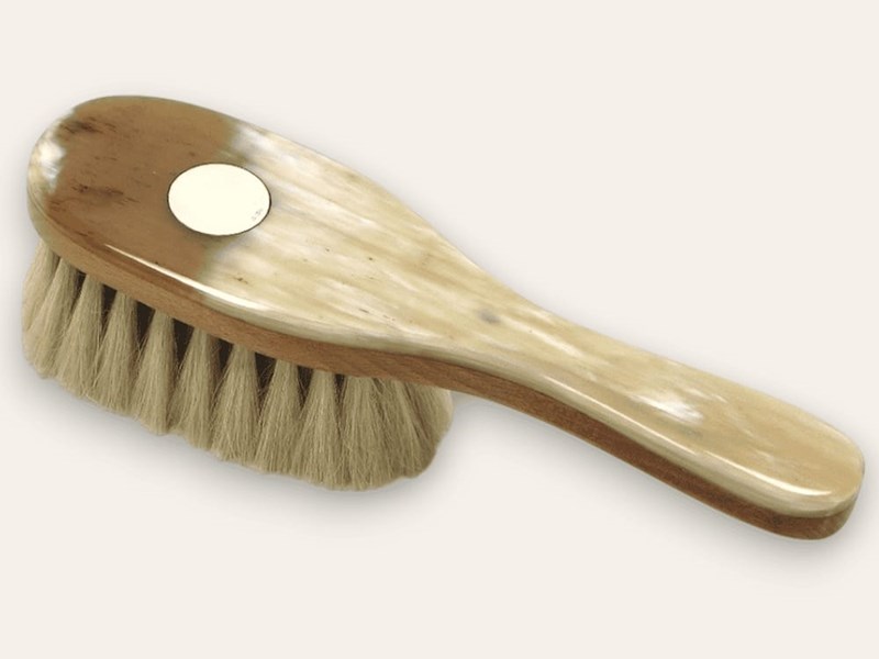 Horn & Goat Hair Baby Brush with Silver Disc | Goat Hair Baby Brush Horn & Goat Hair Baby Brush with Silver Disc | Goat Hair Baby Brush