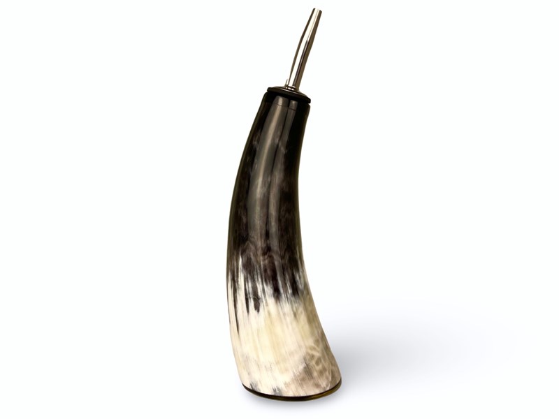 Oil Pourer - Cow Horn Base