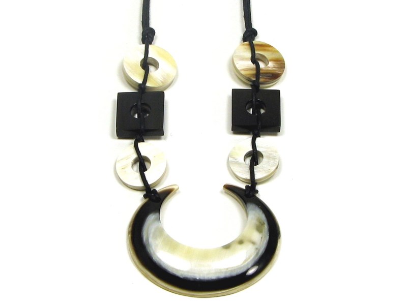 Moon Shaped Horn Pendant Moon Shaped Horn Pendant