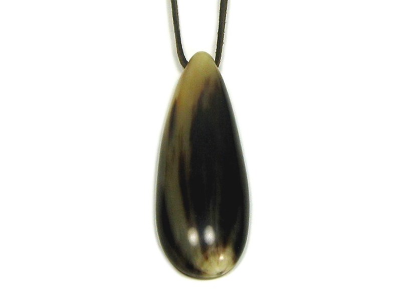 Raindrop Shaped Horn Pendant Raindrop Shaped Horn Pendant