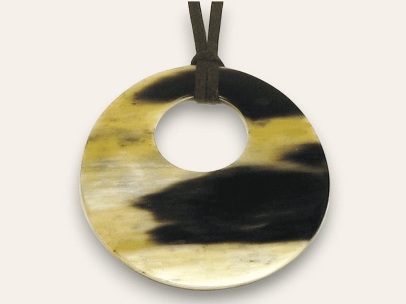 Round Horn Pendant With Off Centre Hole Round Horn Pendant With Off Centre Hole