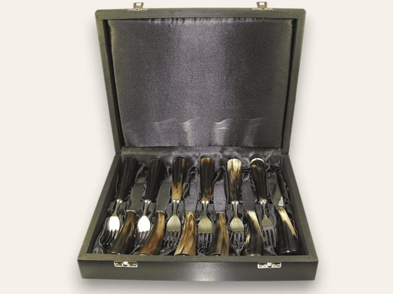 Steak Knives & Forks - Cow Horn - Set of Six Steak Knives & Forks - Cow Horn - Set of Six