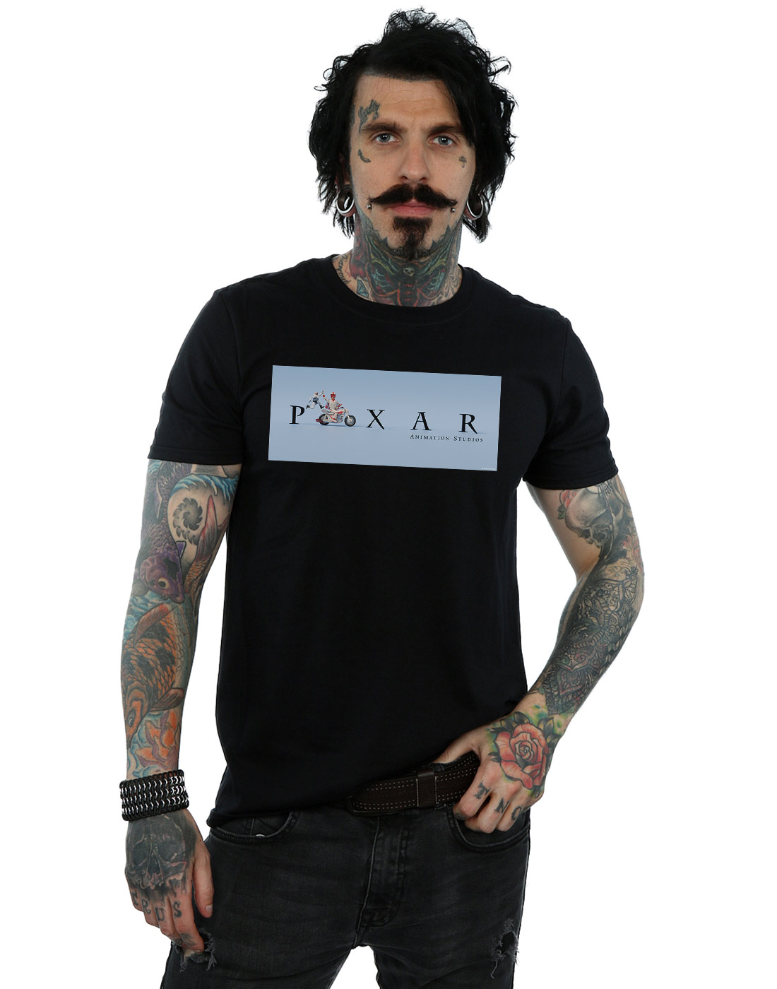 Disney Hombre Toy Story 4 Duke Caboom Pixar Studios Logo Camiseta - Imagen 6 de 7