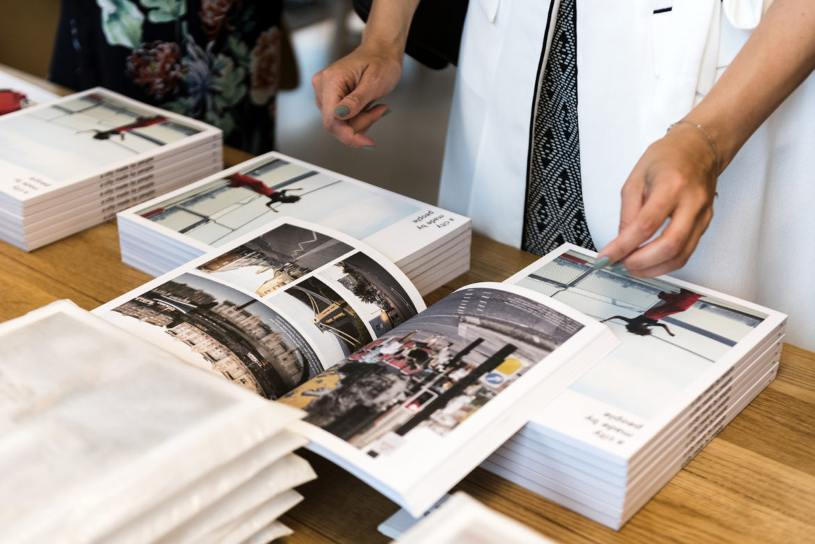 1 As Acmbp Zoku Issue2Launch 20170802 0052
