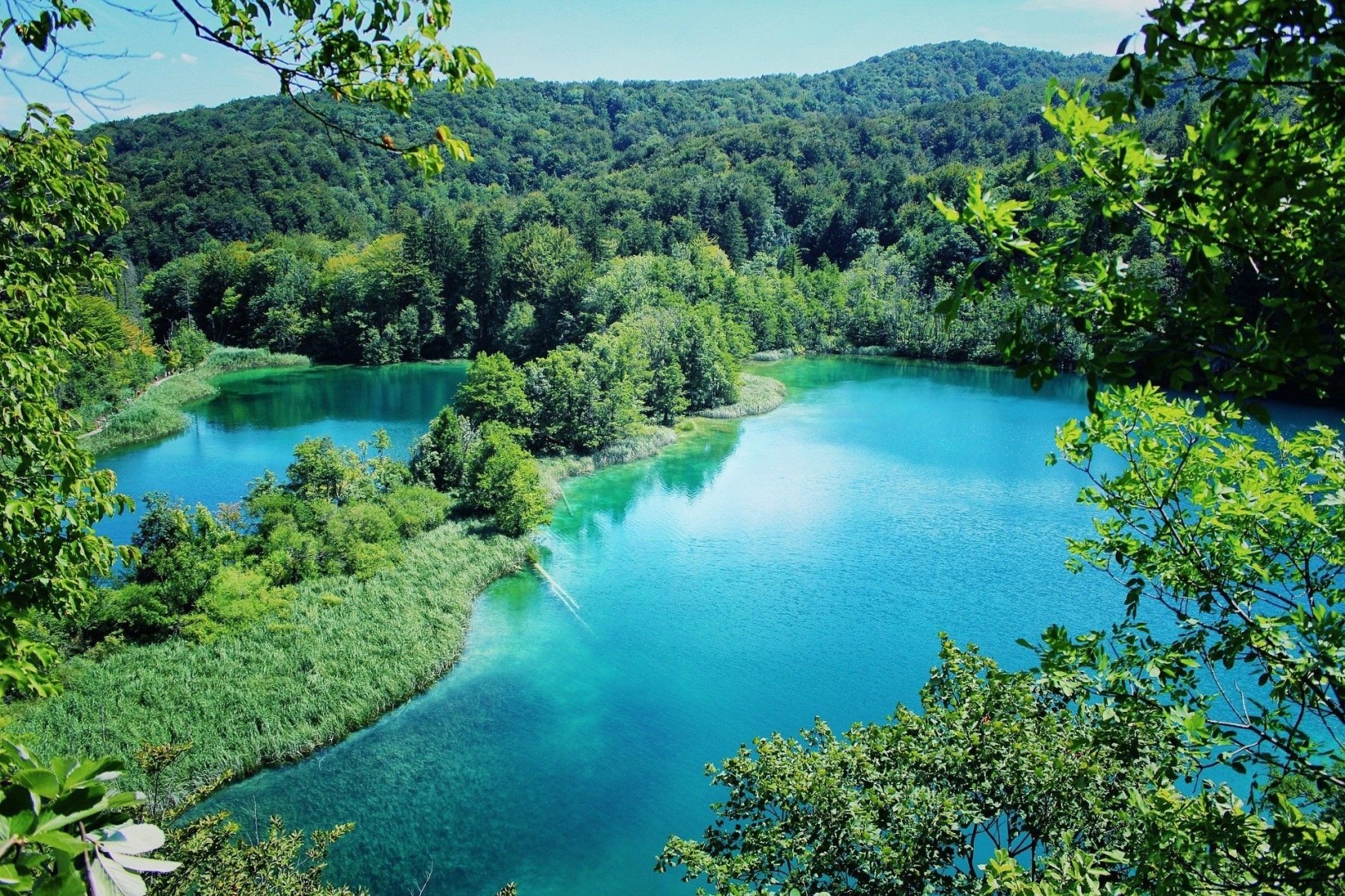 Plitvice & Kayaking Adventure (4 Days)