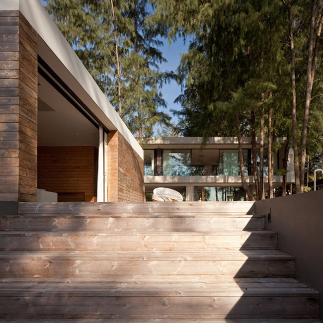 LTVs, Residence Villa Noi, Lancia TrendVisions, Duangrit Bunnag