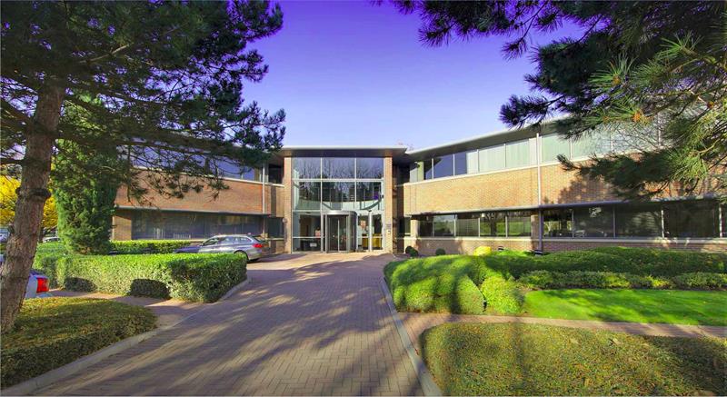 Unit 5 Waltham Park, White Waltham, Maidenhead, SL6 3TN