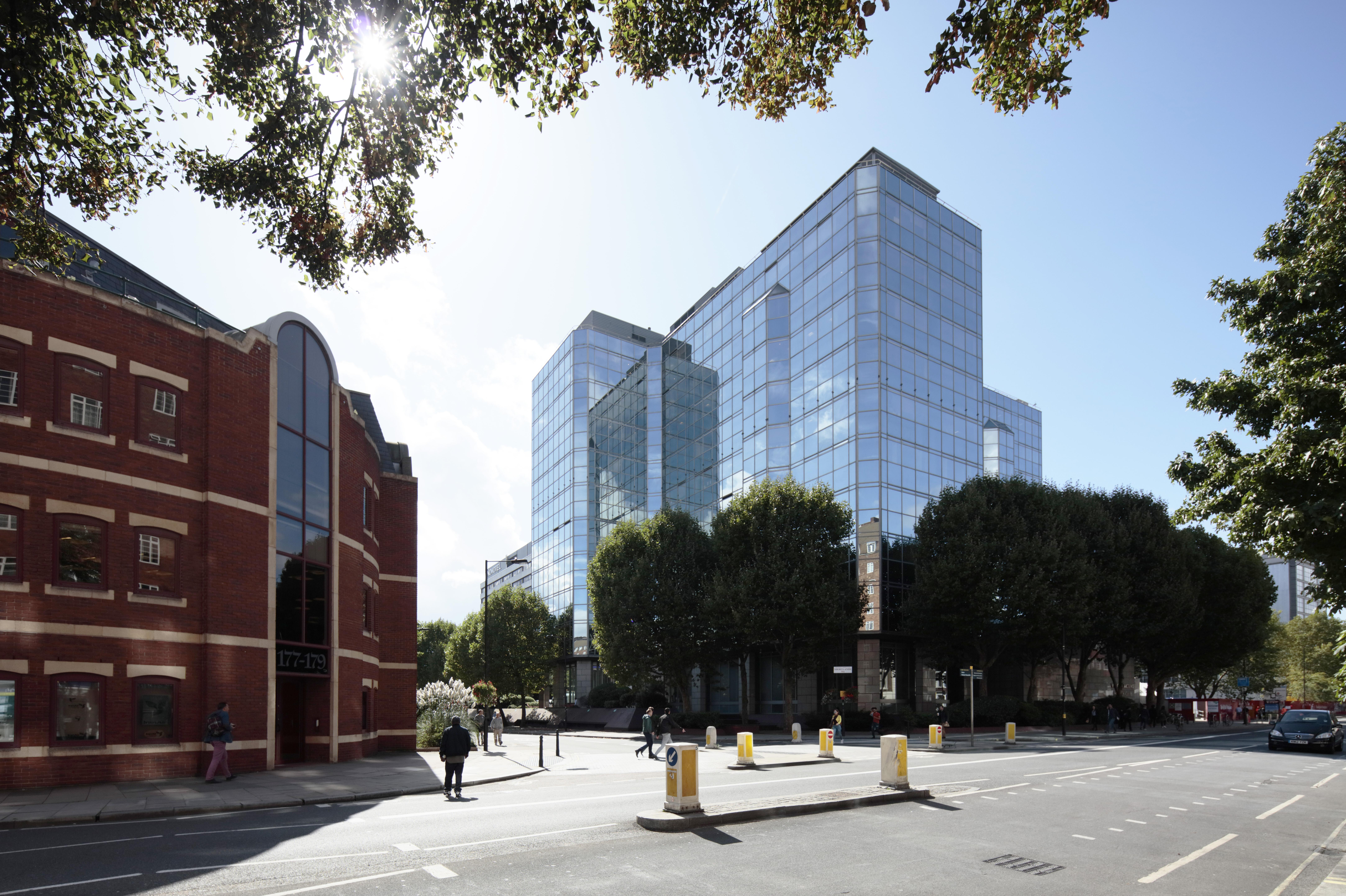 Office For Rent 3 Shortlands Hammersmith Road W6 8bt London 9623 Jll