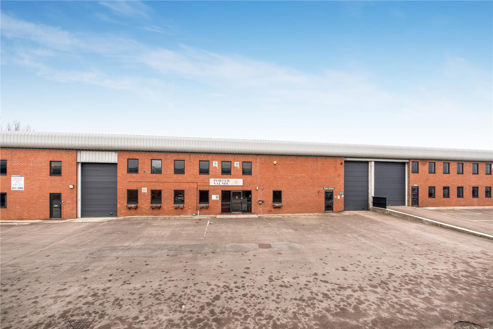 Unit 9 - 10, Meadow View, Long Crendon, HP18