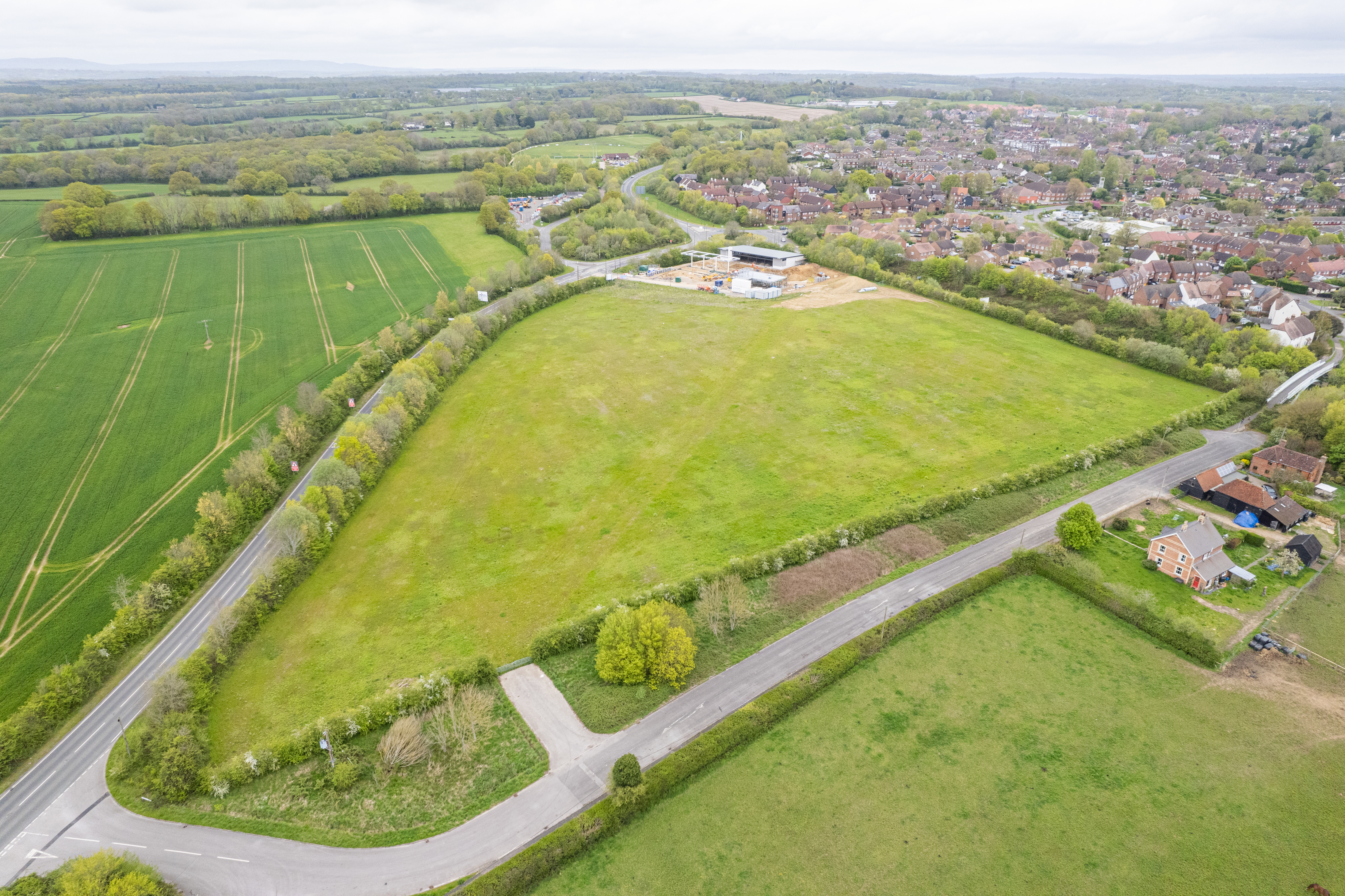 Platts Island, Newbridge Farm, Billingshurst, West Sussex, RH14 9HZ