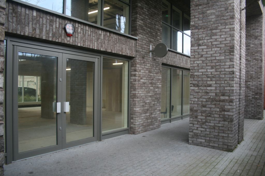 Osier Way, London, E10 5SB -  Strettons