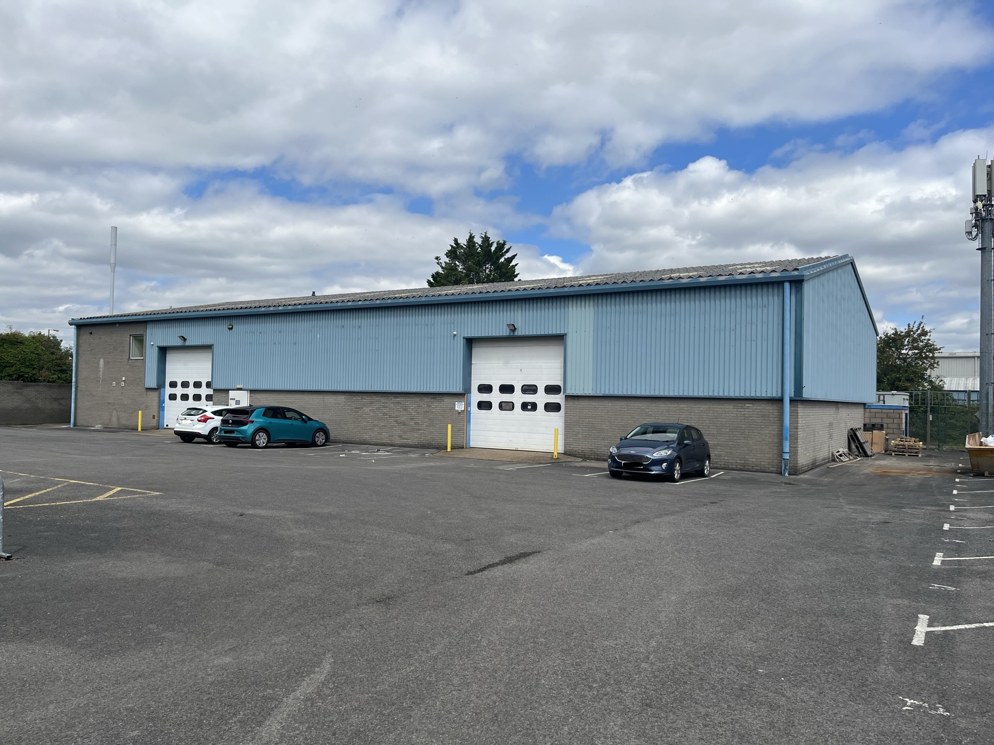 Unit A Rennie Gate, West Portway Industrial Estate, Mitchell Close, Andover, Hampshire, SP10 3TU
