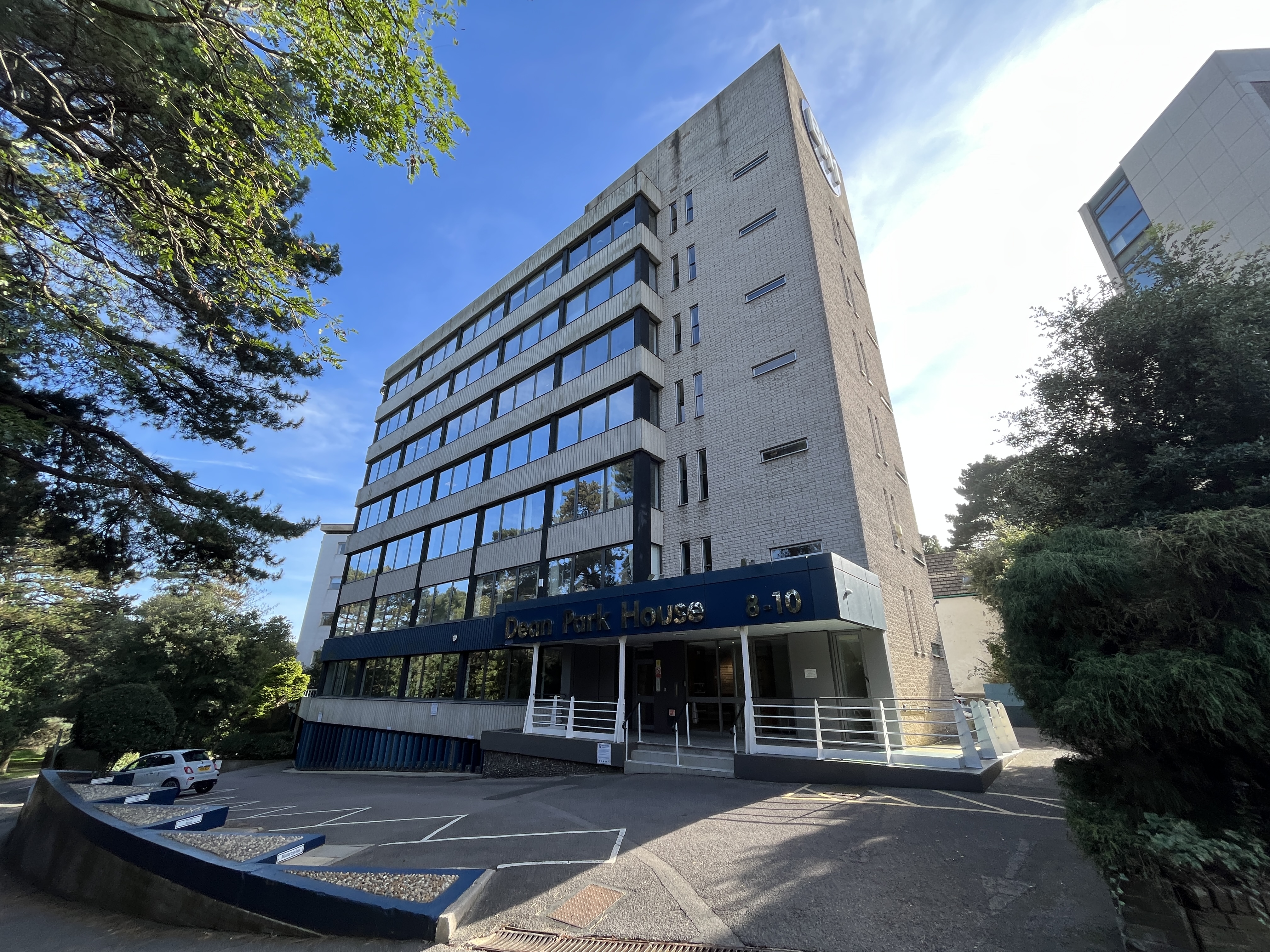 Dean Park House 8-10 Dean Park Crescent, Bournemouth - Office property in Bournemouth - Vail Williams