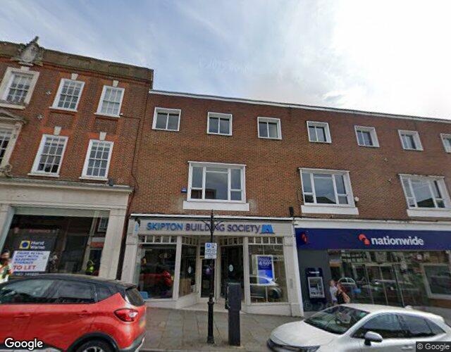 32 High Street, Guildford, Surrey, GU1 3EL
