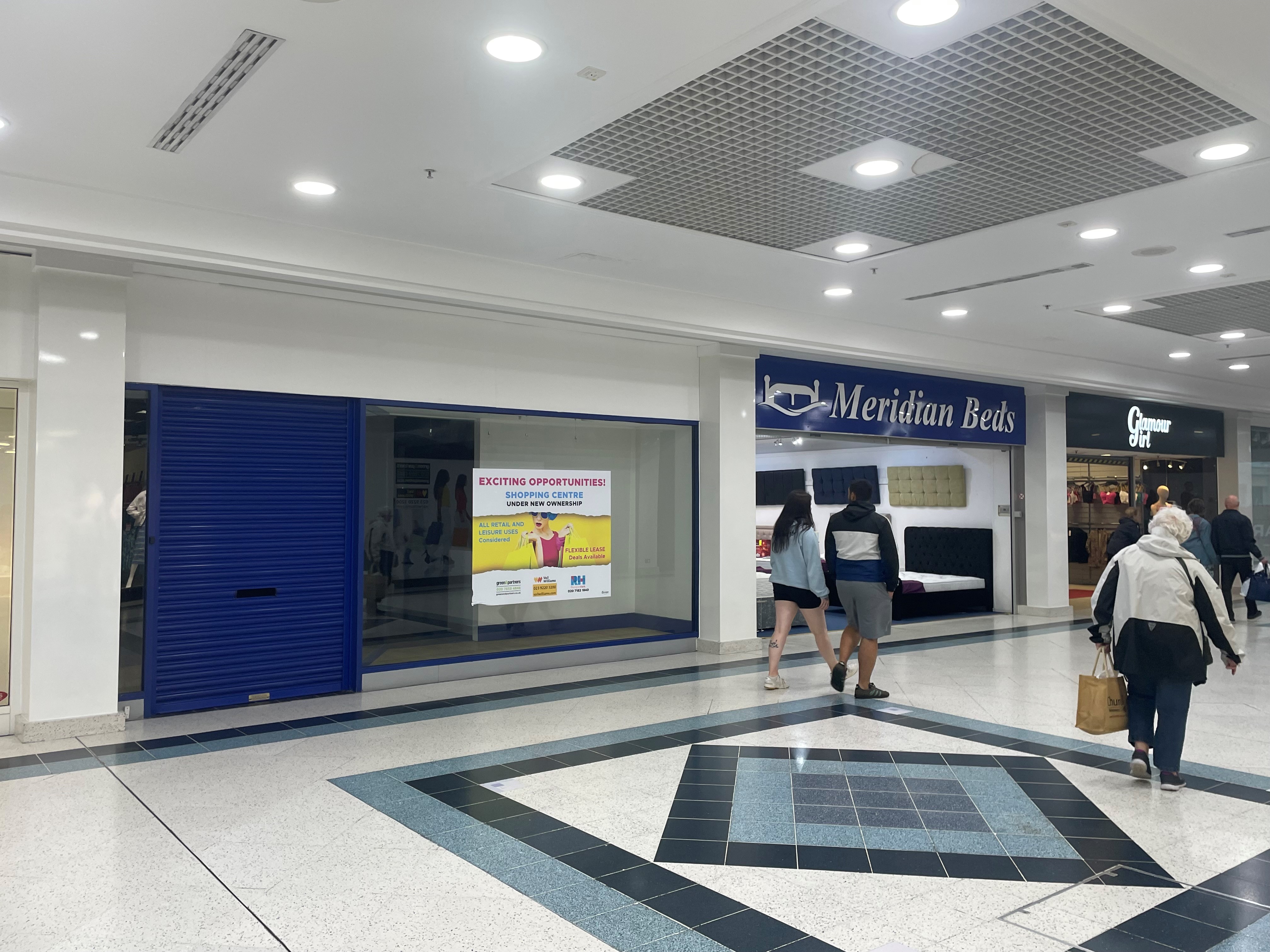 Unit 40 (12 Westbury Mall) Fareham Shopping Centre, Fareham - Retail property in Fareham - Vail Williams