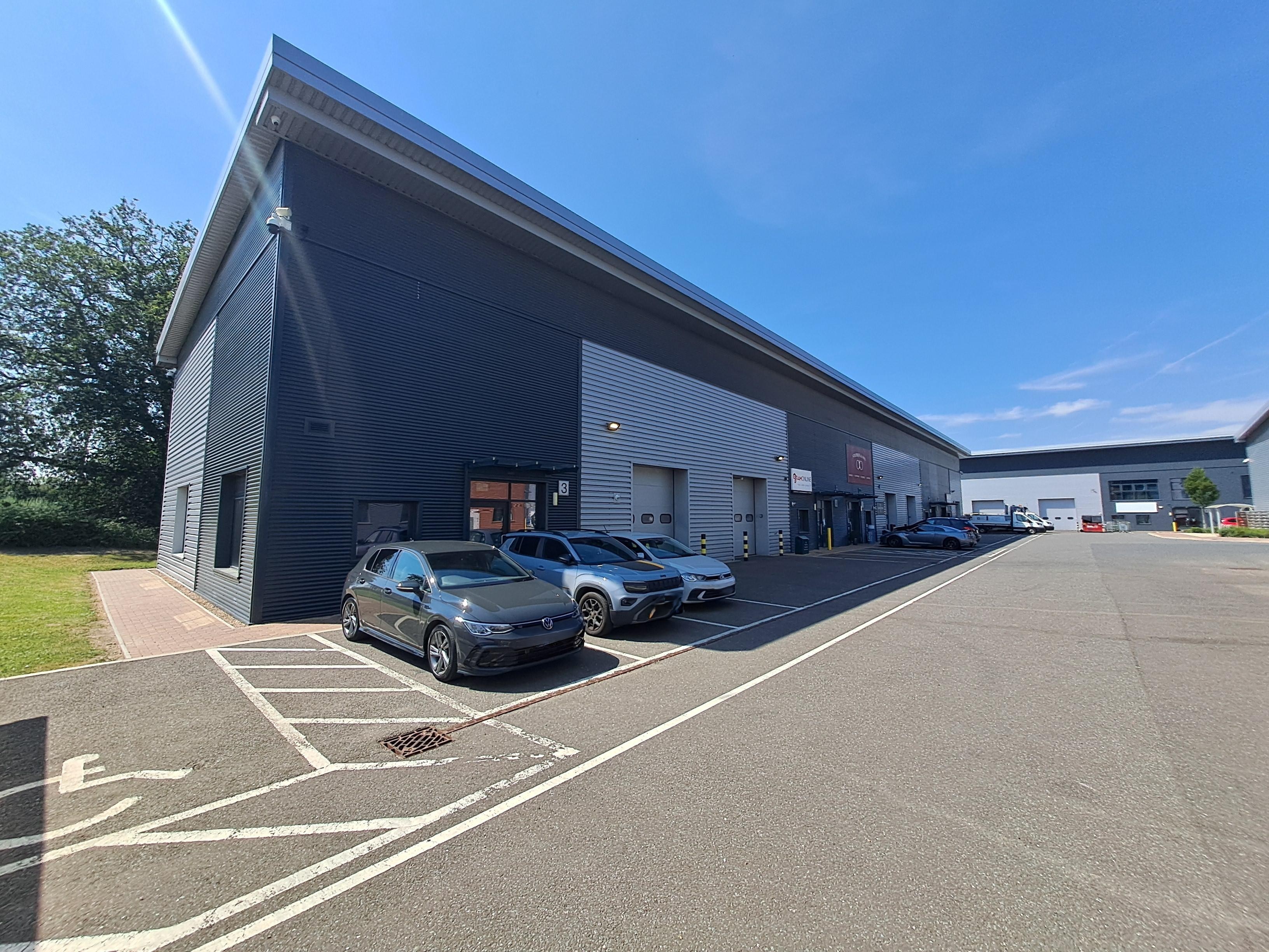 Unit 3, Apex Park, Leighton Buzzard, Bedfordshire, LU7 3RE