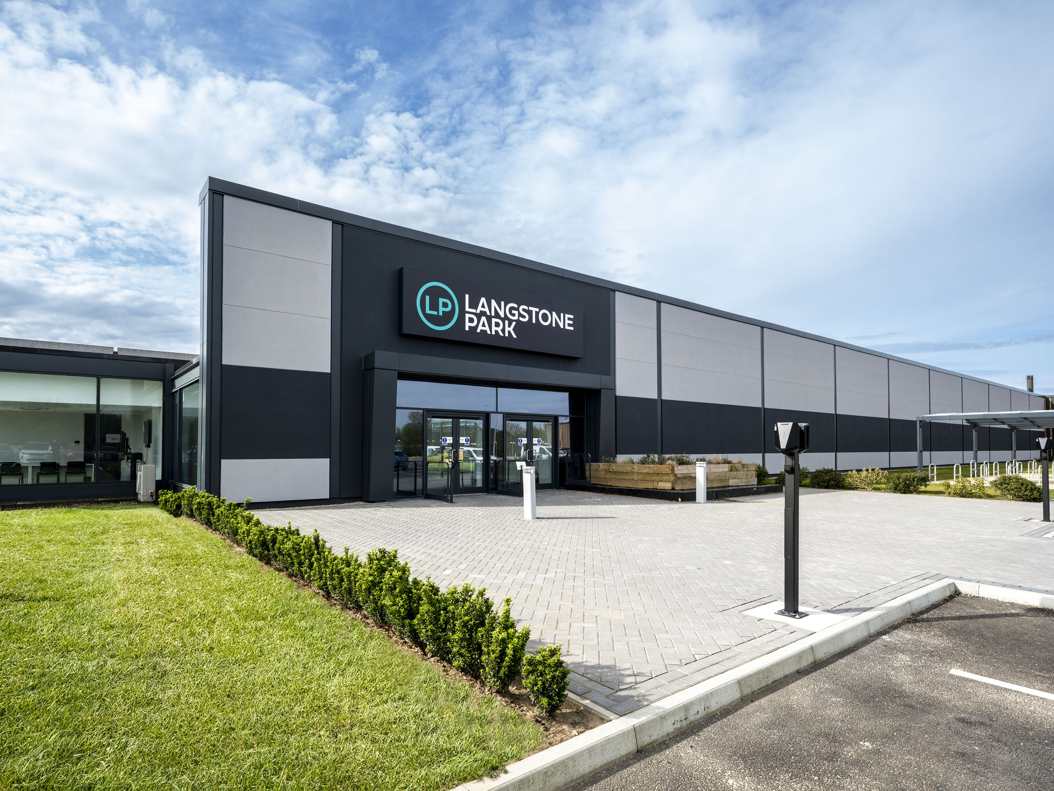 Langstone Park, Langstone Road, Havant, Hampshire, PO9 1SA