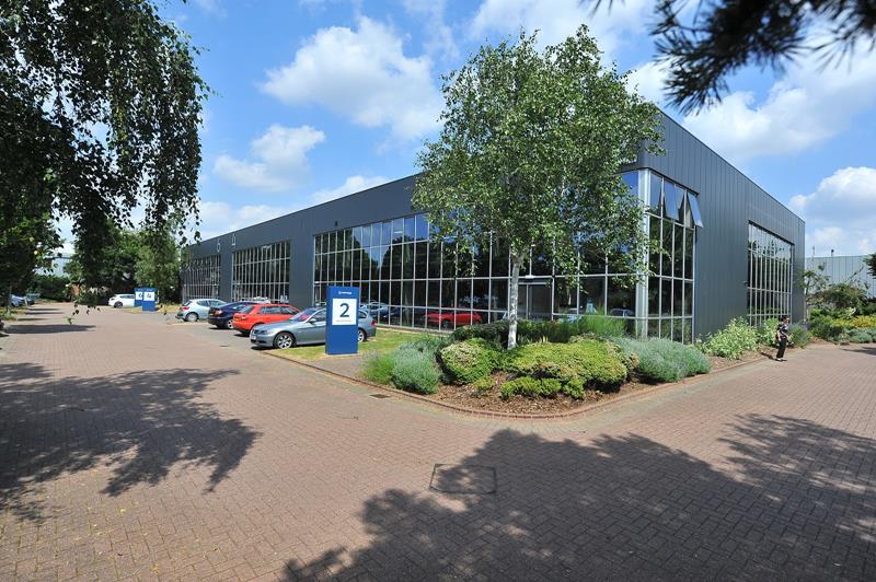 **UNDER OFFER**Blacklands Way, Abingdon Business Park, Abingdon, OX14