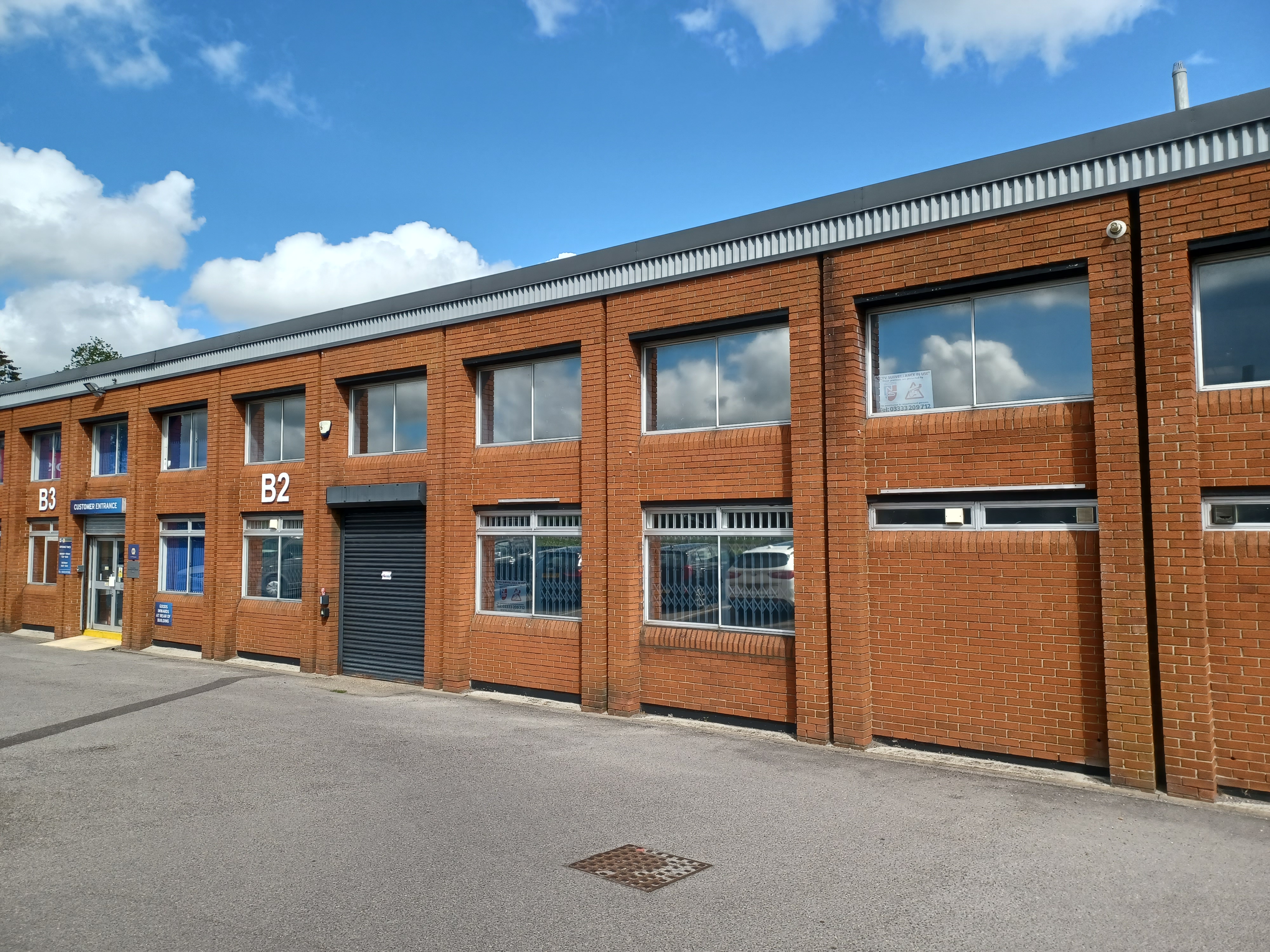 Unit B2 Hambridge Road Industrial Estate, Newbury - Industrial / Warehouse property in Newbury - Vail Williams