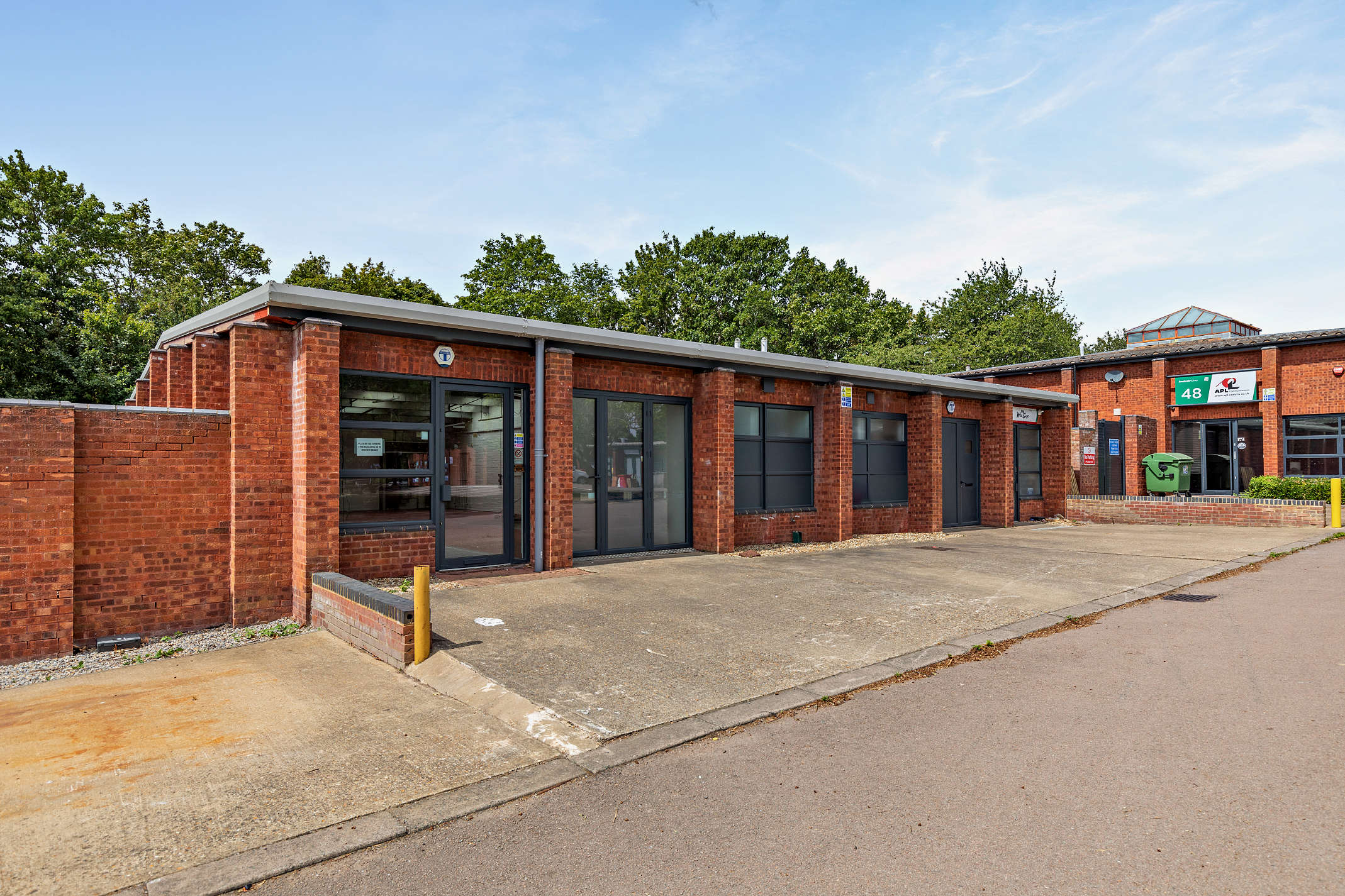 Unit 50 Abbey Court, Bradwell Abbey, Milton Keynes, Buckinghamshire, MK13 9HB