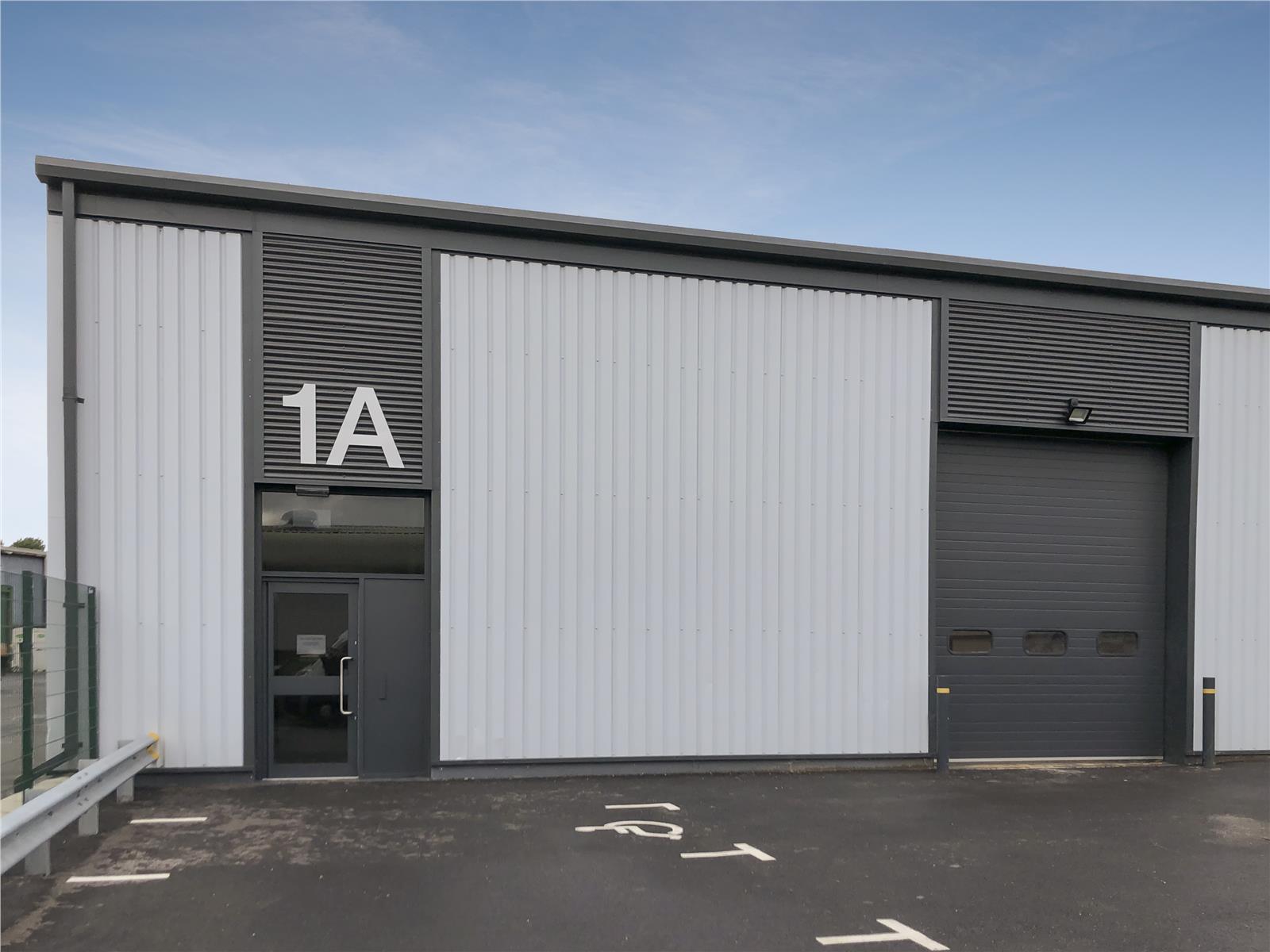 Units 1A, 1E Drakes Drive, Long Crendon, HP18 9BB