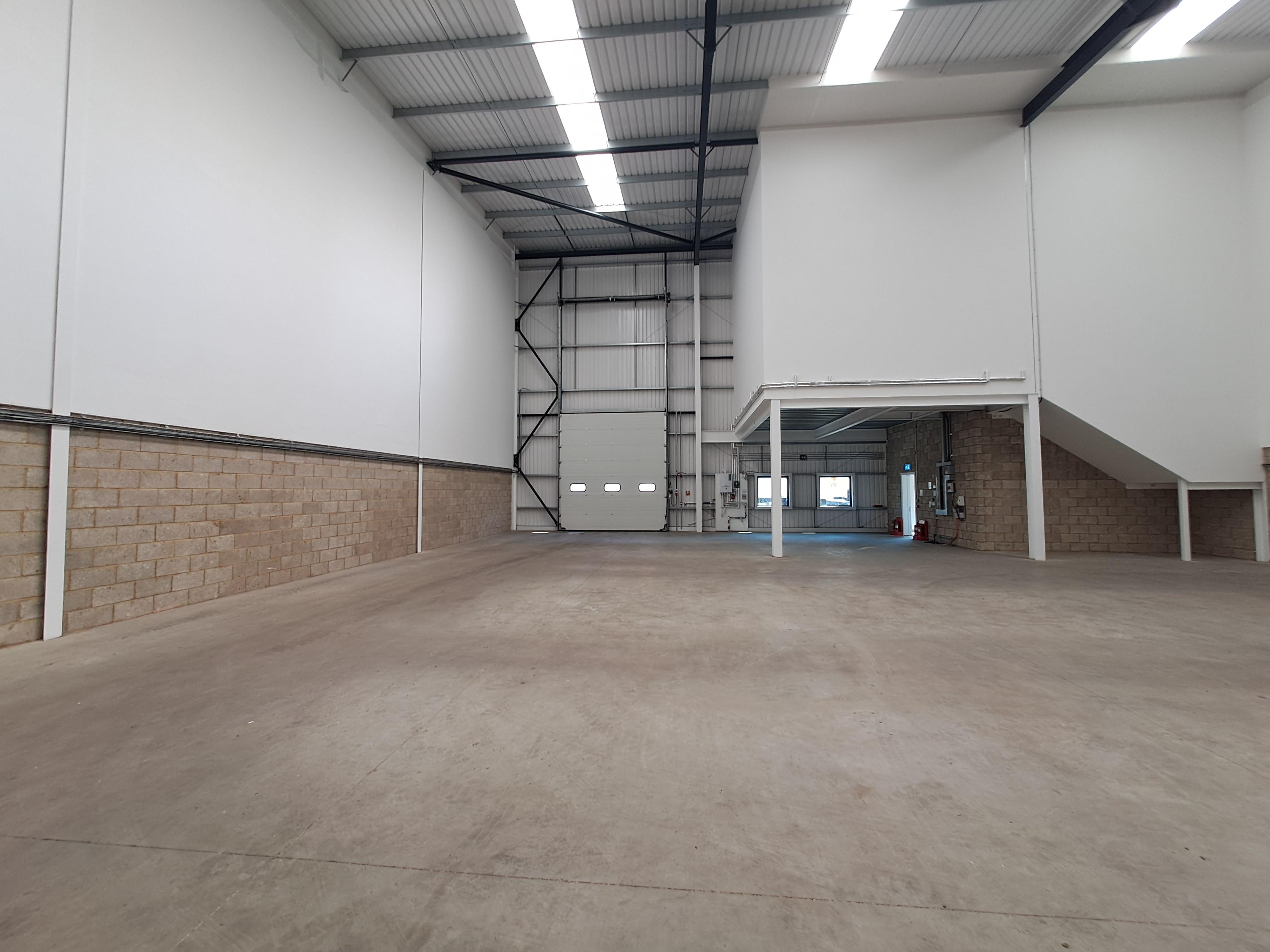 Unit 11, Apex Park, Leighton Buzzard, Bedfordshire, LU7 3RE