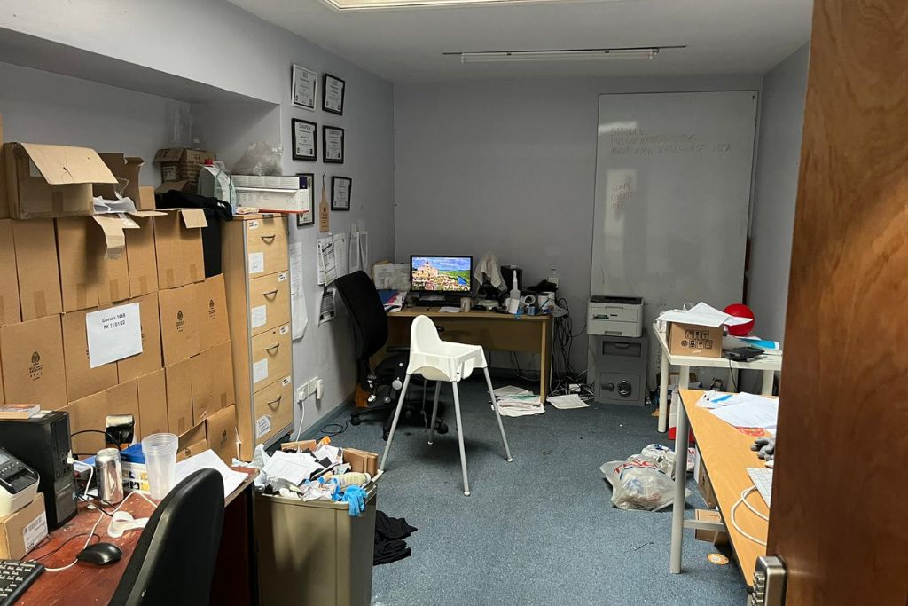 Unit 9, Lockwood Way, Walthamstow, E17 5RB -  Strettons